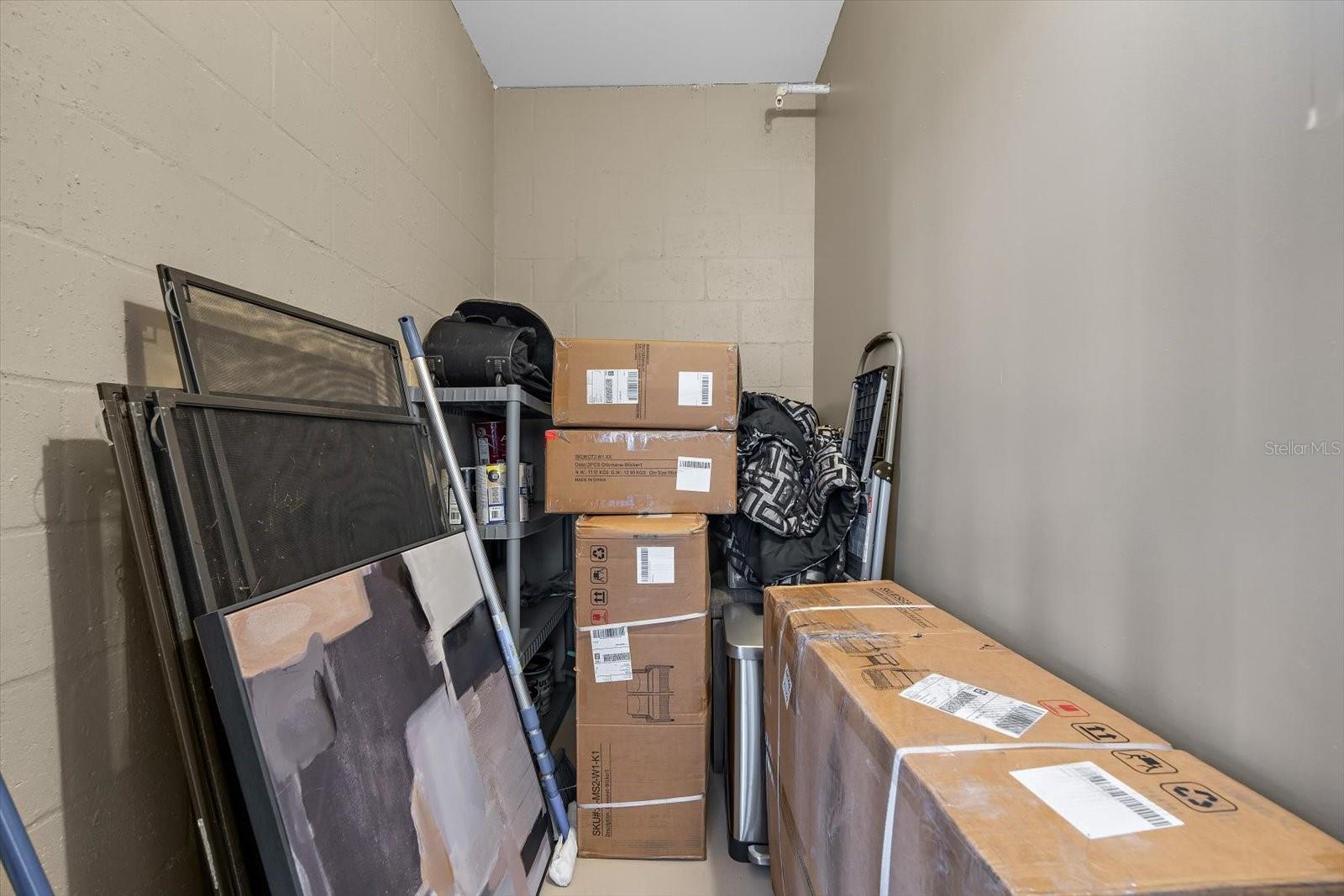 Image 28 of 63 For 17626 Gawthrop Drive 207