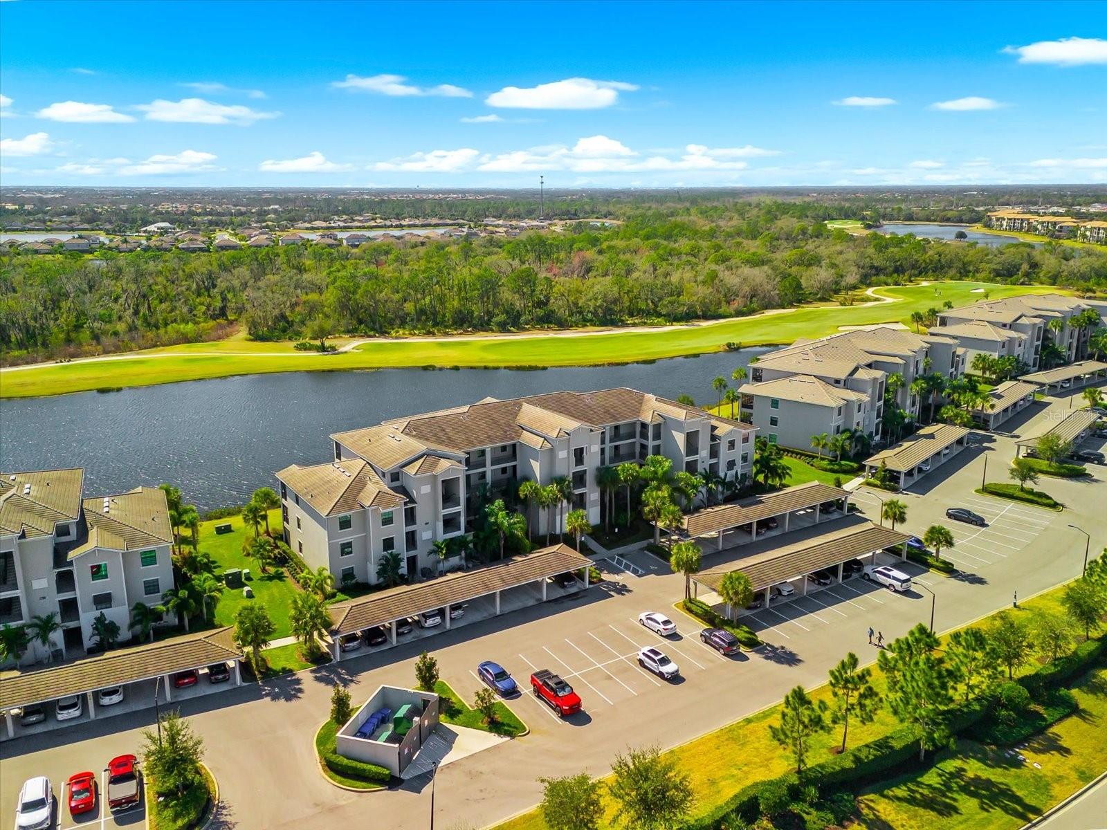 Image 32 of 63 For 17626 Gawthrop Drive 207