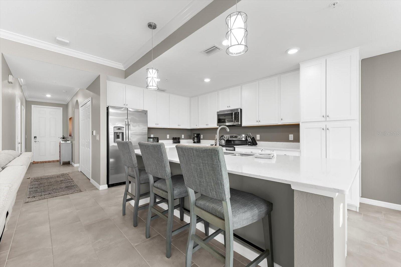 Image 6 of 63 For 17626 Gawthrop Drive 207