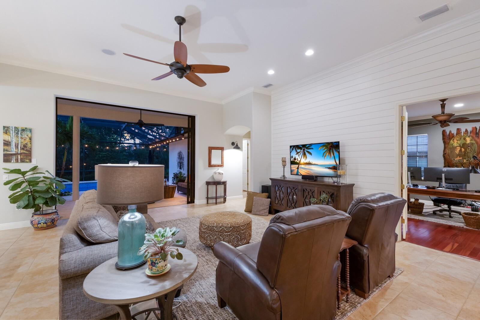 Image 3 of 23 For 3837 155th Avenue E