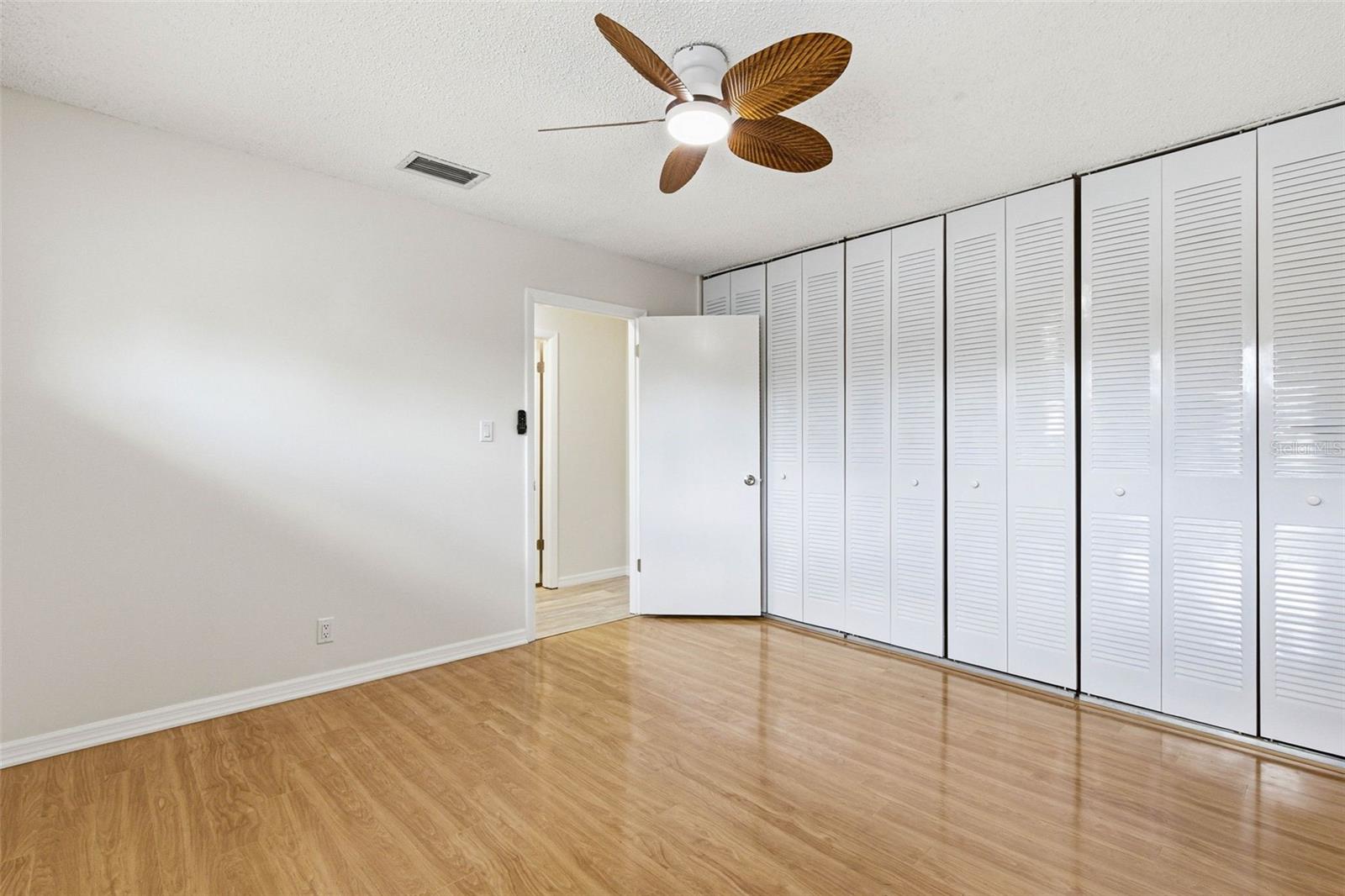 Image 30 of 45 For 2054 Sunset Point Road 35