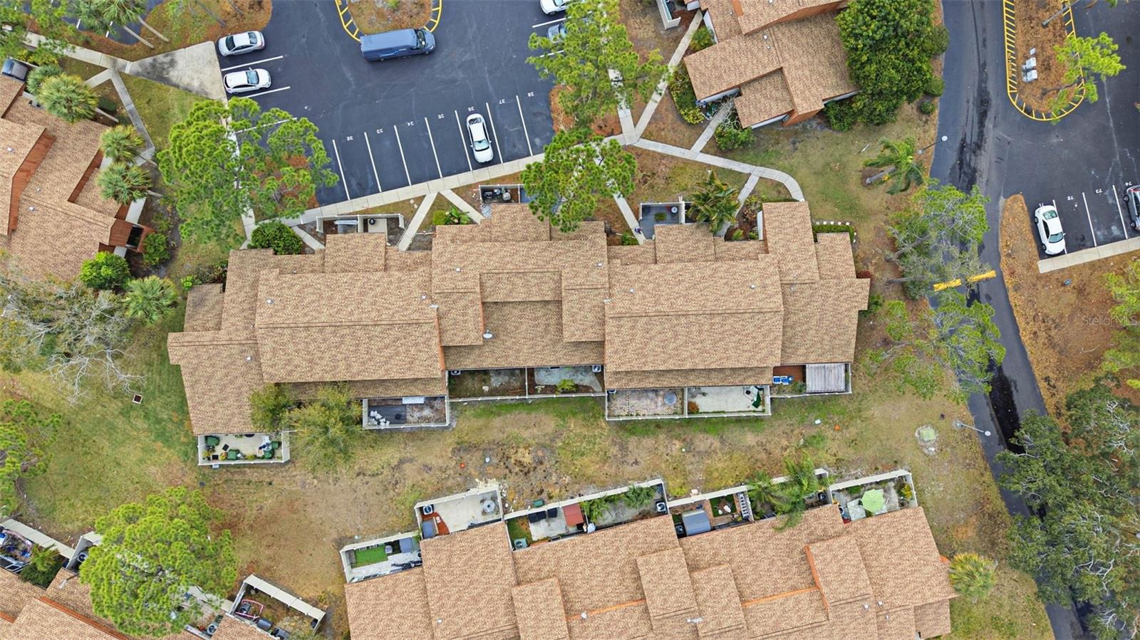 Image 38 of 45 For 2054 Sunset Point Road 35