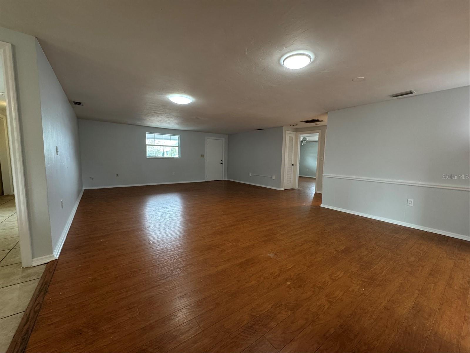 Image 3 of 21 For 3631 Meyer Place