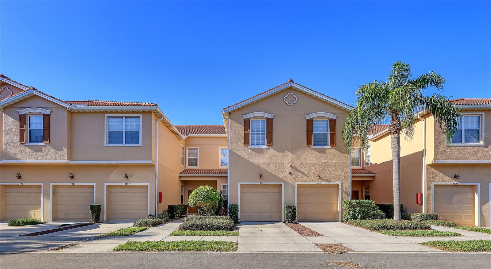 Image 2 of 51 For 3659 Parkridge Circle 9-103