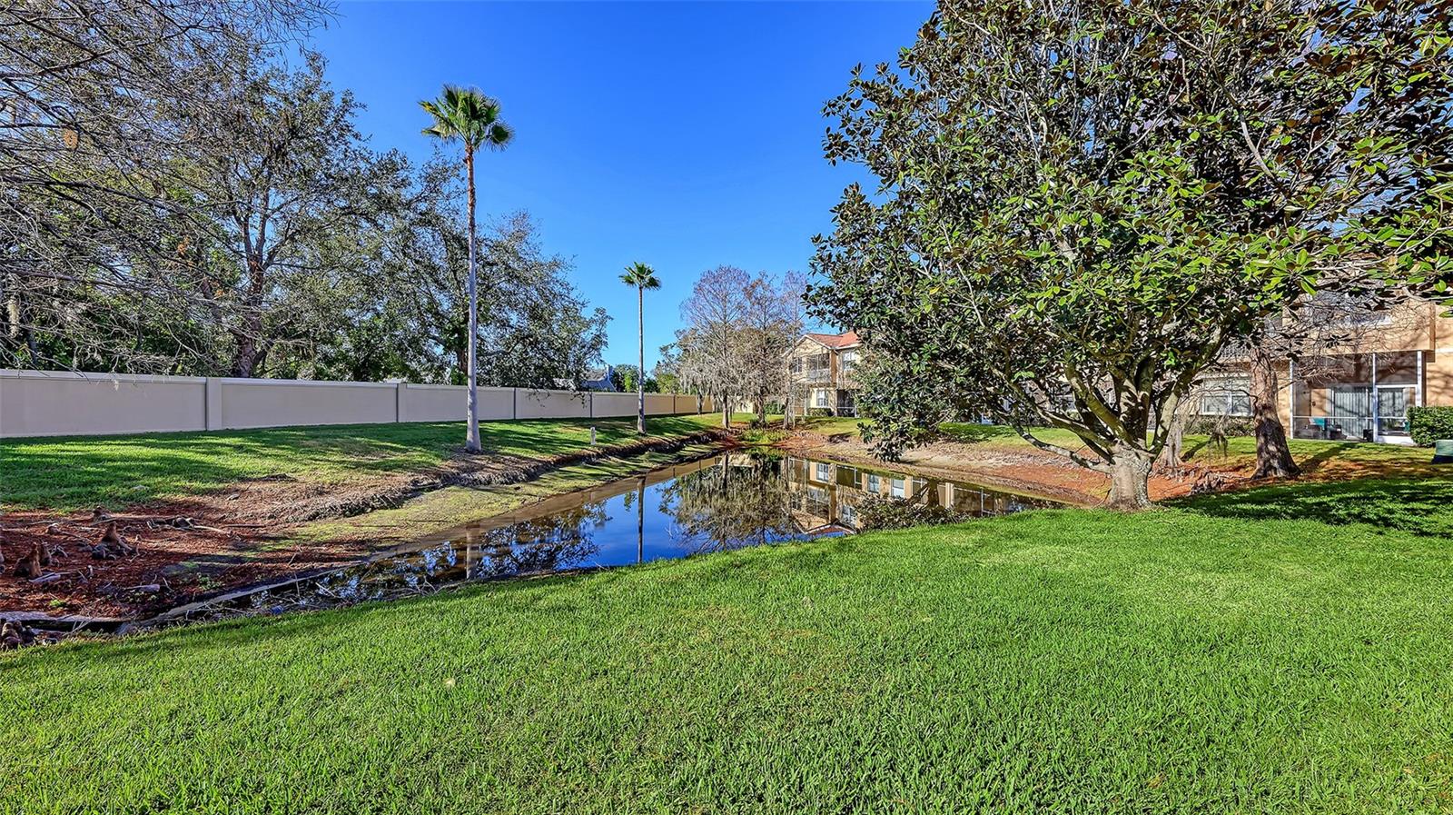 Image 36 of 51 For 3659 Parkridge Circle 9-103