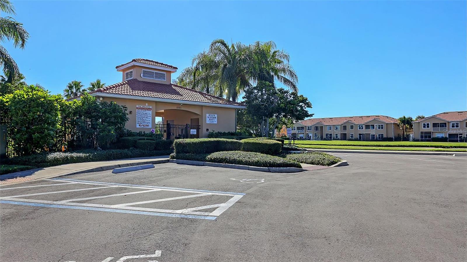 Image 49 of 51 For 3659 Parkridge Circle 9-103