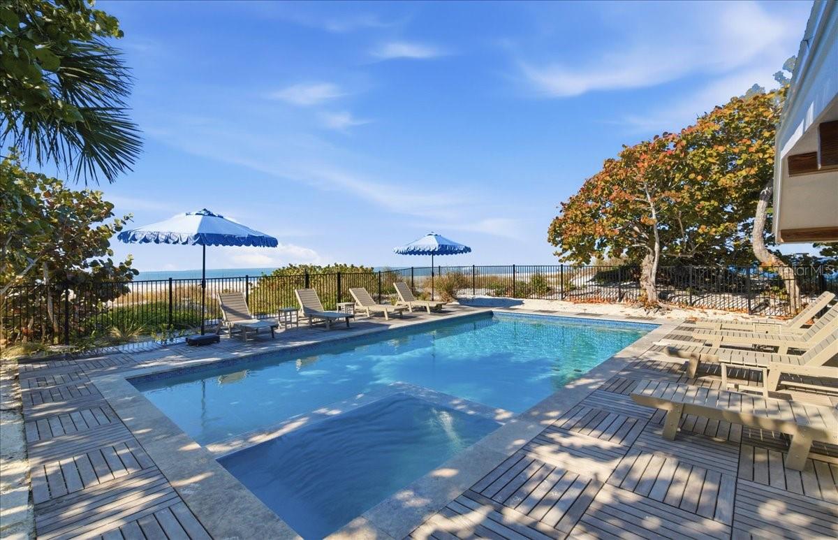 Image 11 of 73 For 102 Tuna Street