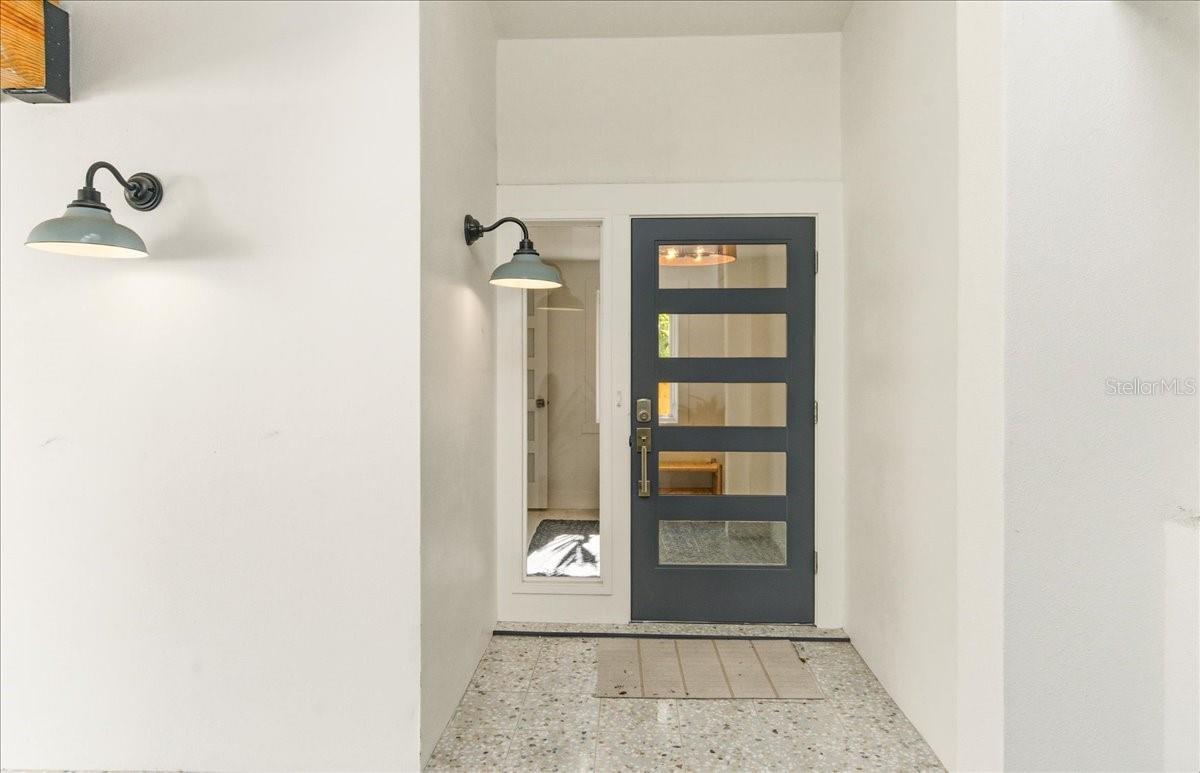 Image 16 of 73 For 102 Tuna Street