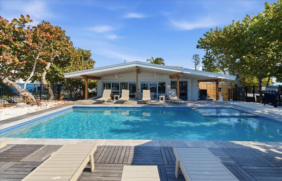 Image 62 of 73 For 102 Tuna Street