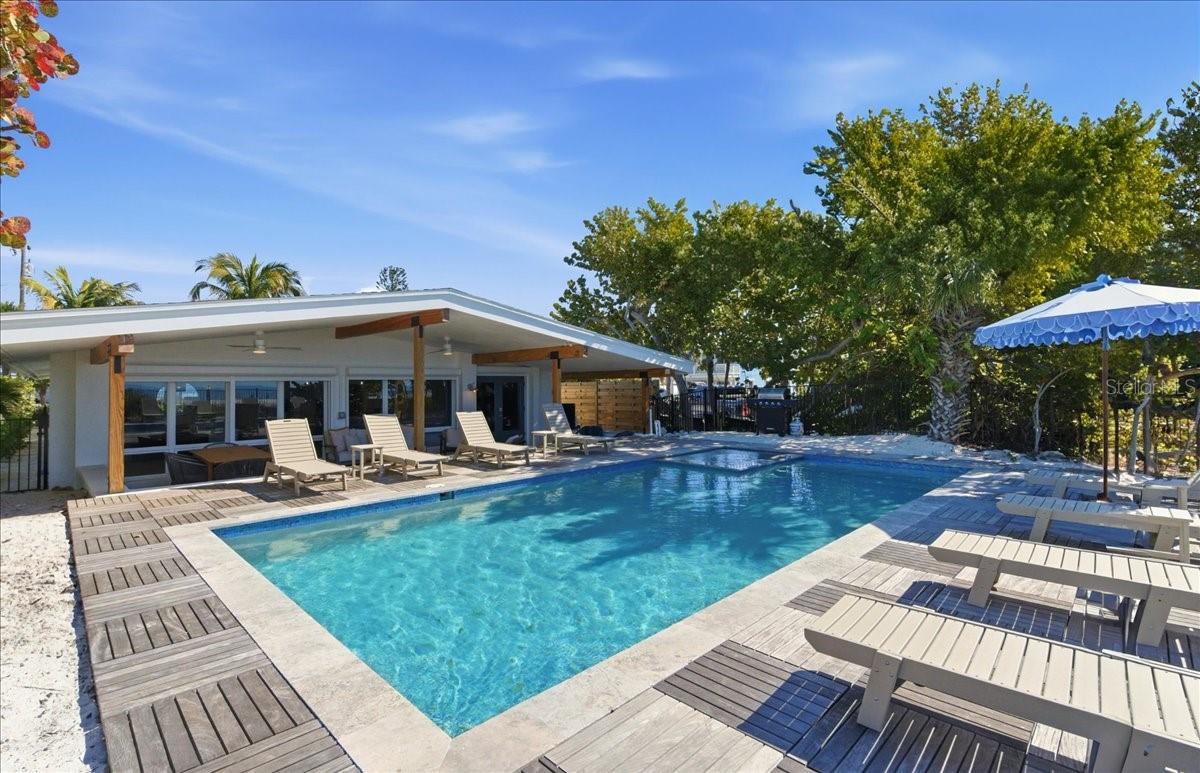 Image 63 of 73 For 102 Tuna Street