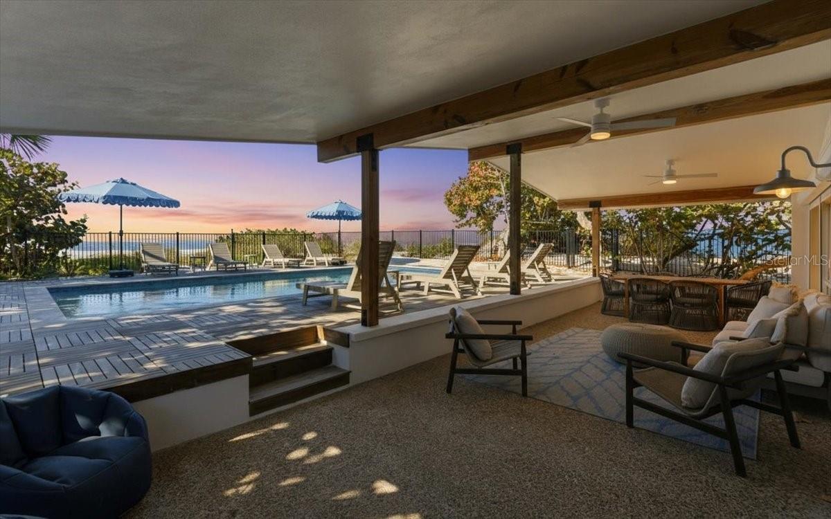 Image 7 of 73 For 102 Tuna Street