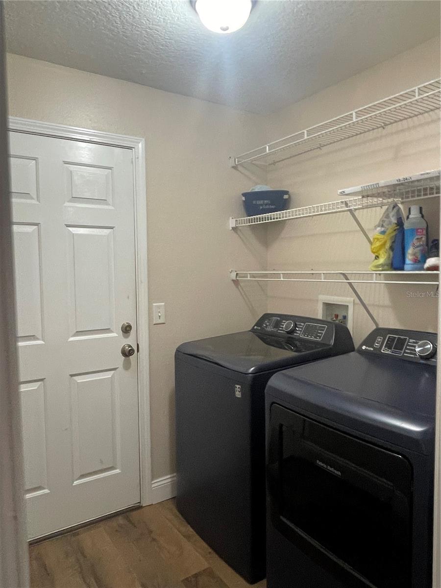 Image 18 of 25 For 2209 Pleasure Run Drive