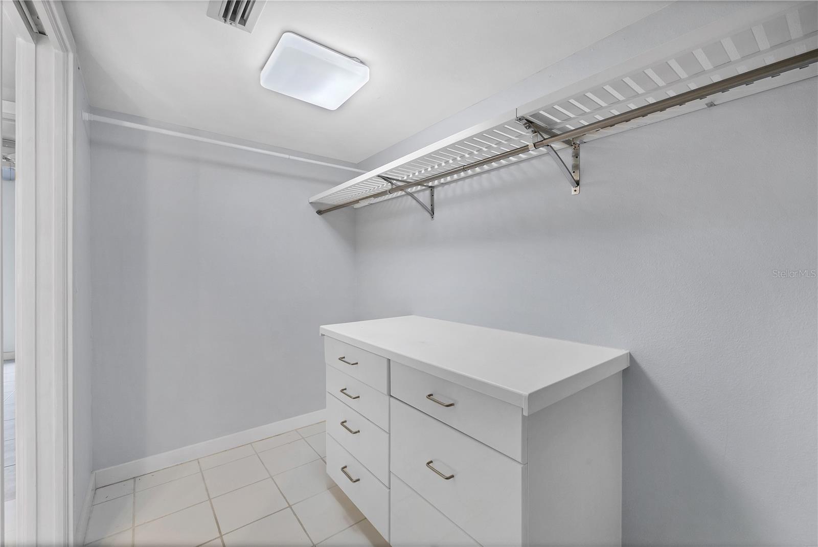 Image 24 of 55 For 1111 Faith Circle 1006