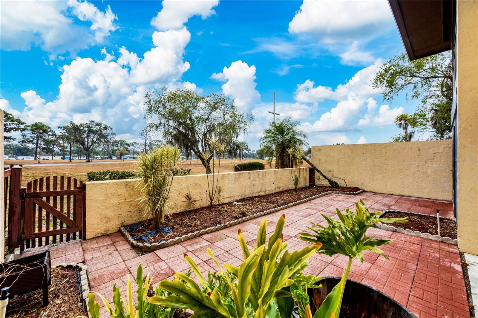 Image 37 of 55 For 1111 Faith Circle 1006