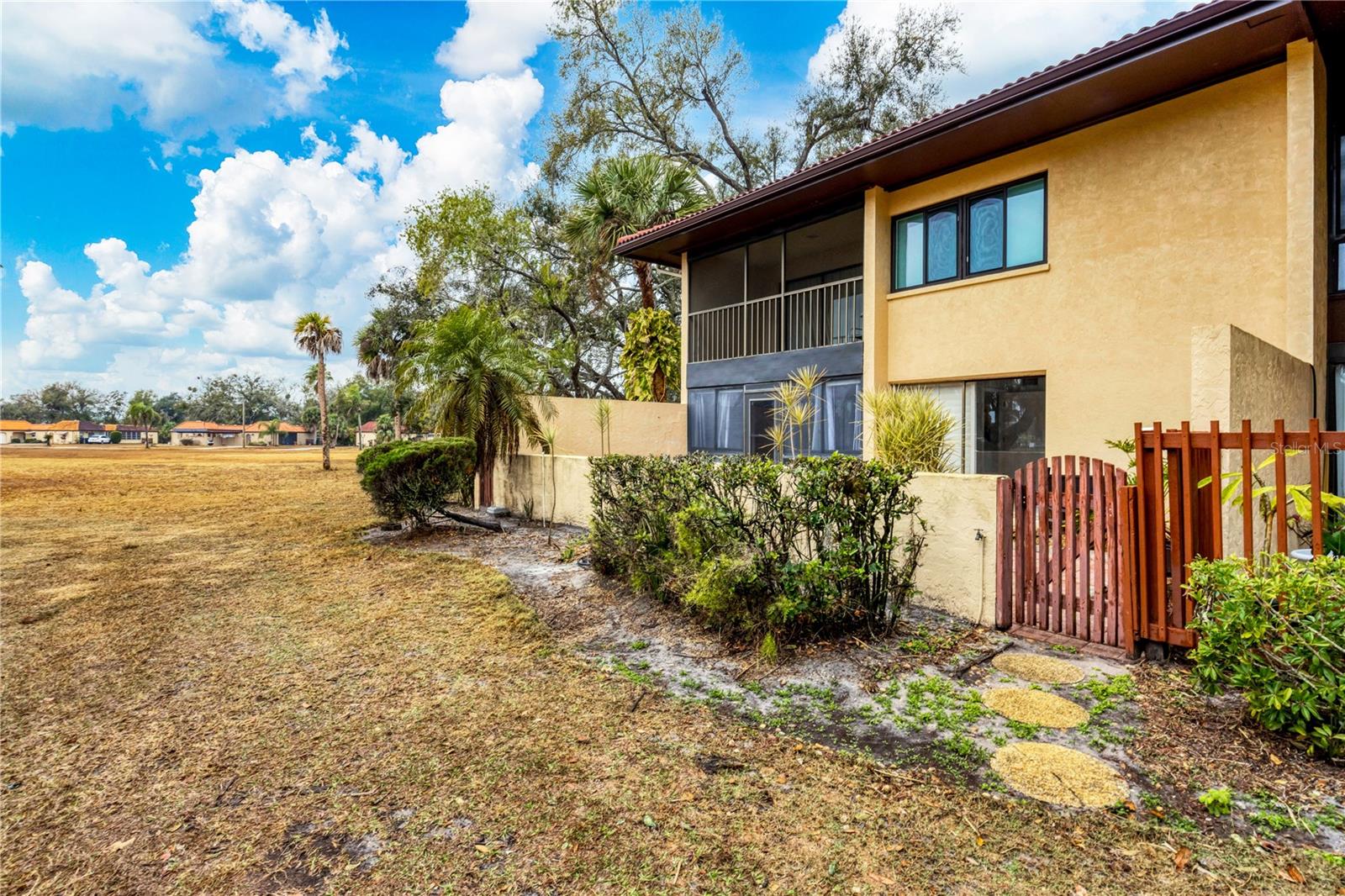 Image 38 of 55 For 1111 Faith Circle 1006