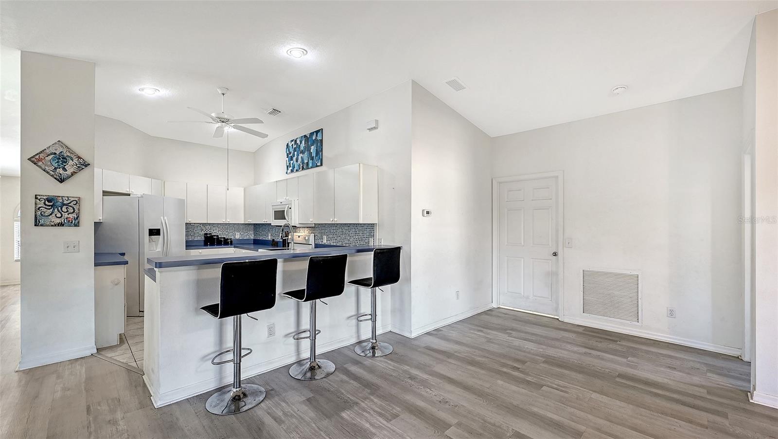 Image 14 of 55 For 625 Verrocchio Drive 625