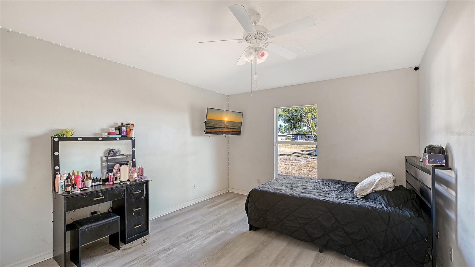 Image 21 of 55 For 625 Verrocchio Drive 625