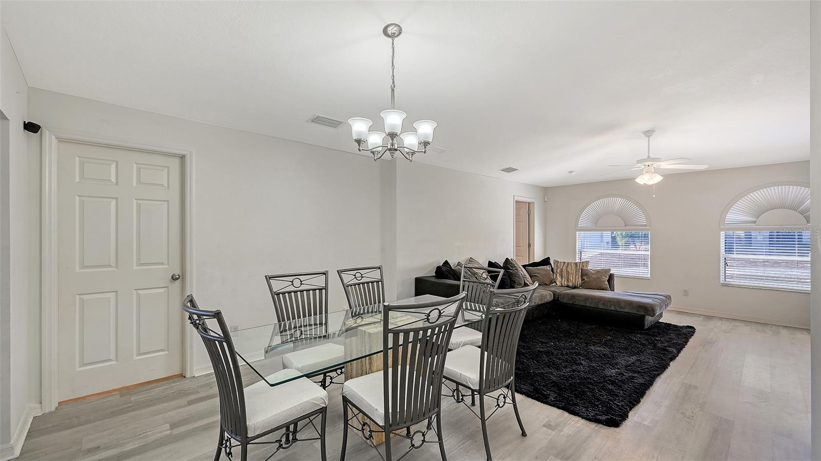 Image 4 of 55 For 625 Verrocchio Drive 625