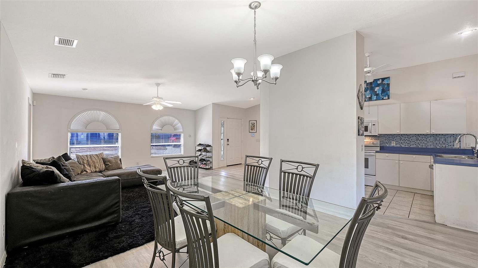 Image 5 of 55 For 625 Verrocchio Drive 625