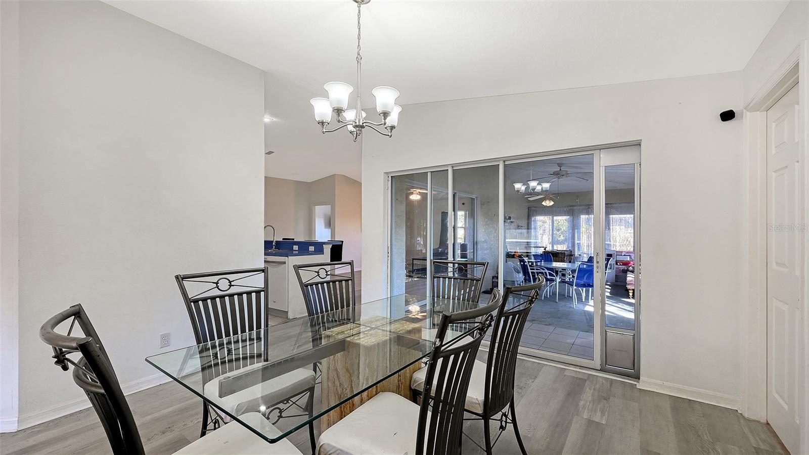 Image 9 of 55 For 625 Verrocchio Drive 625