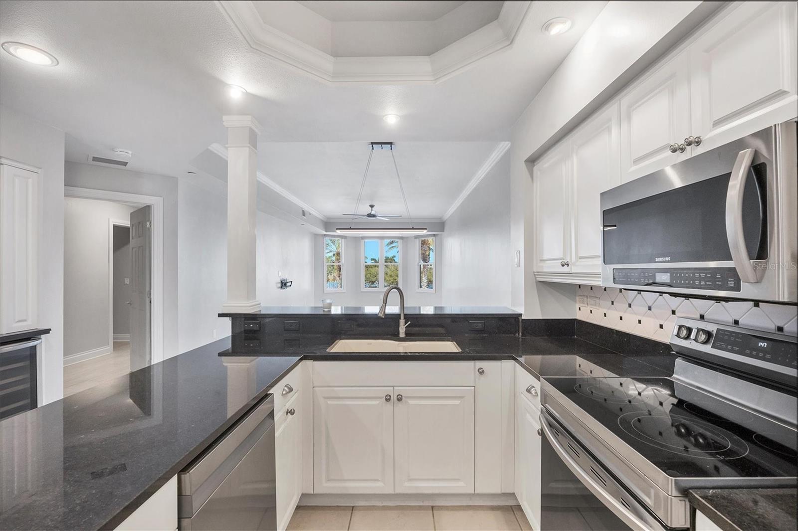 Image 13 of 40 For 8111 Lakewood Main Street 207