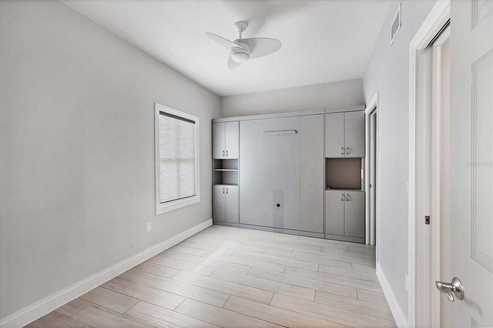 Image 18 of 40 For 8111 Lakewood Main Street 207