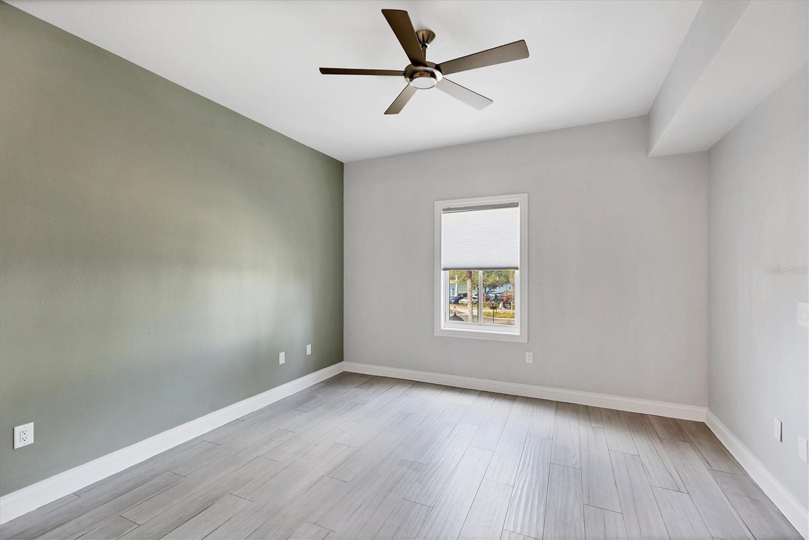 Image 20 of 40 For 8111 Lakewood Main Street 207