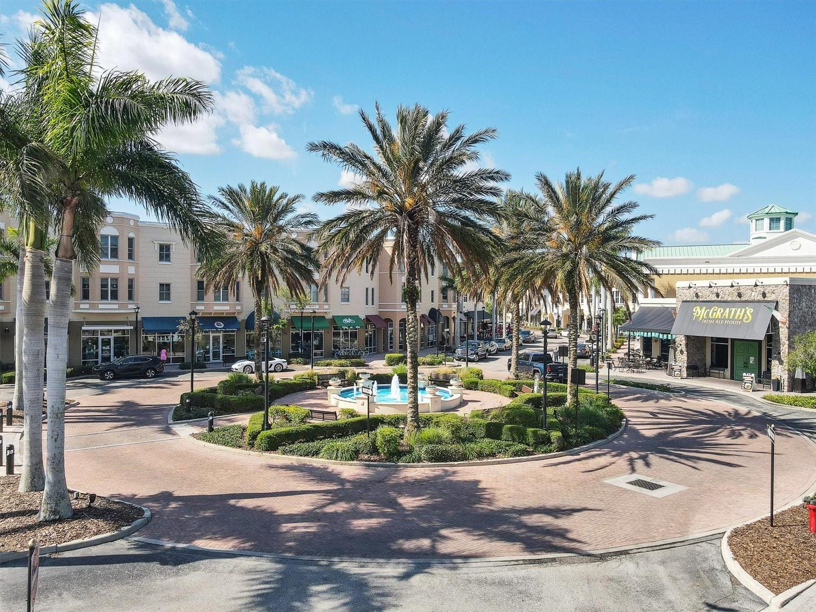 Image 32 of 40 For 8111 Lakewood Main Street 207