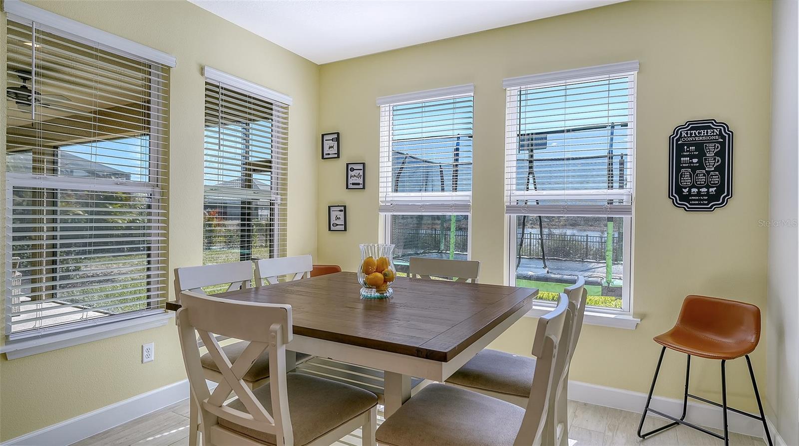 Image 10 of 62 For 9491 Tequila Sunrise Drive