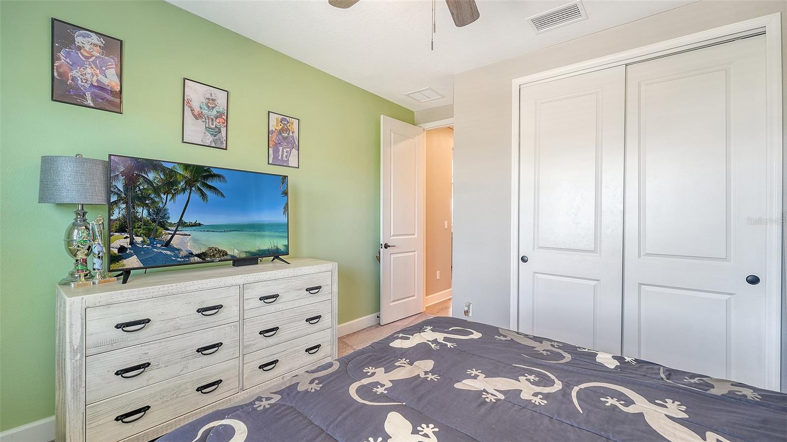 Image 23 of 62 For 9491 Tequila Sunrise Drive