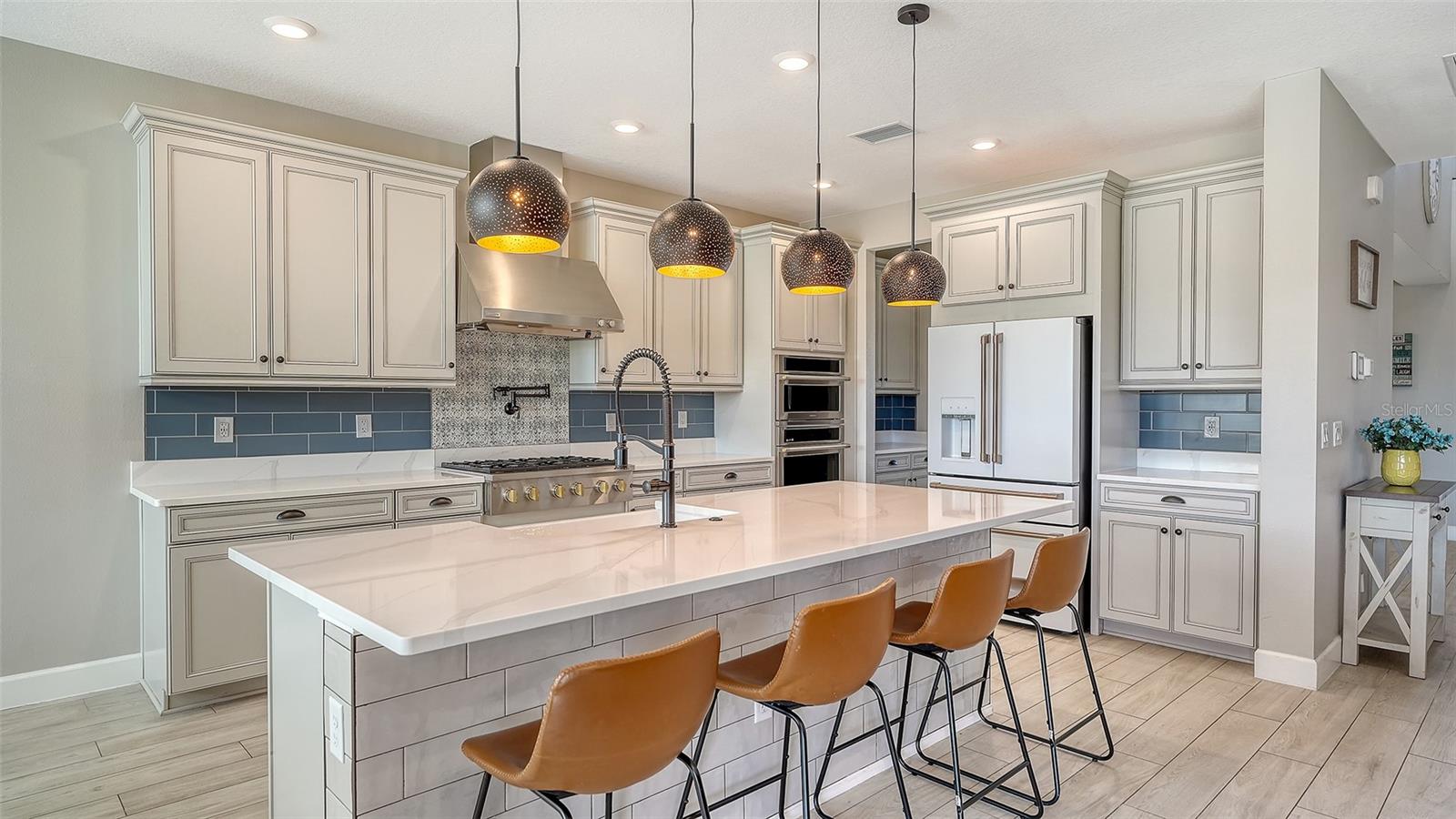 Image 6 of 62 For 9491 Tequila Sunrise Drive