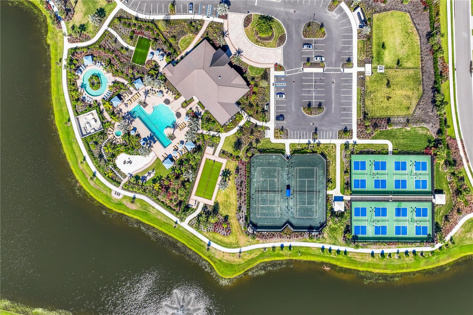 Image 28 of 46 For 18606 Buckskin Drive