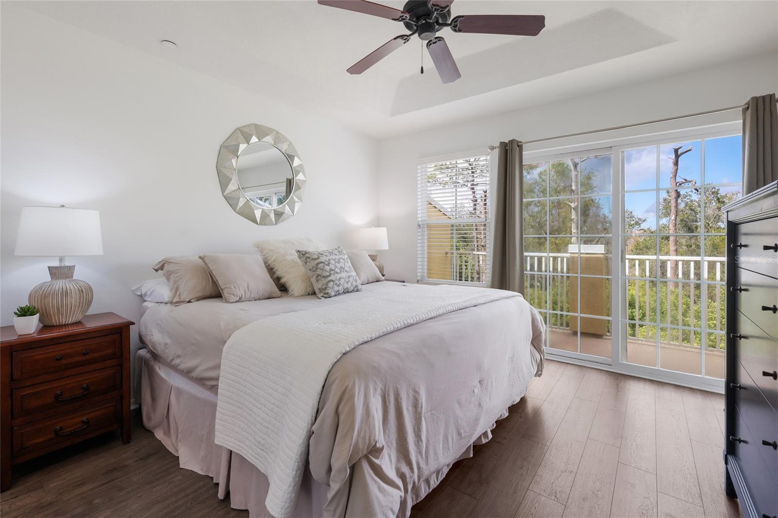 Image 17 of 33 For 8907 White Sage Loop