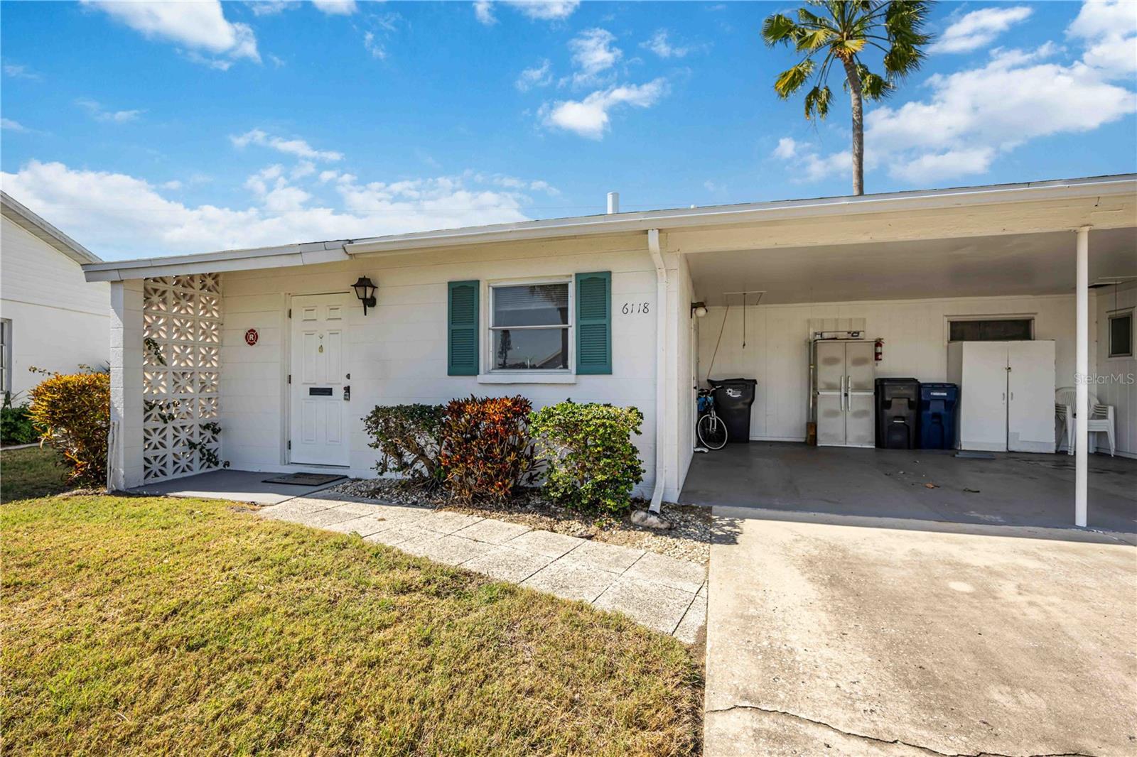 Image 17 of 20 For 6118 Coral Way