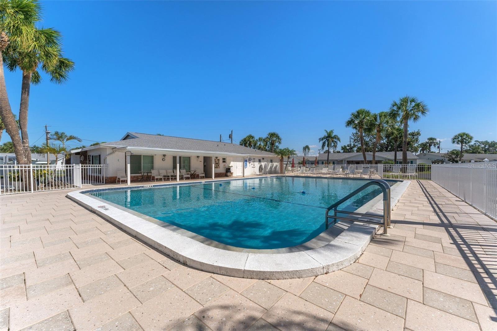 Image 20 of 20 For 6118 Coral Way