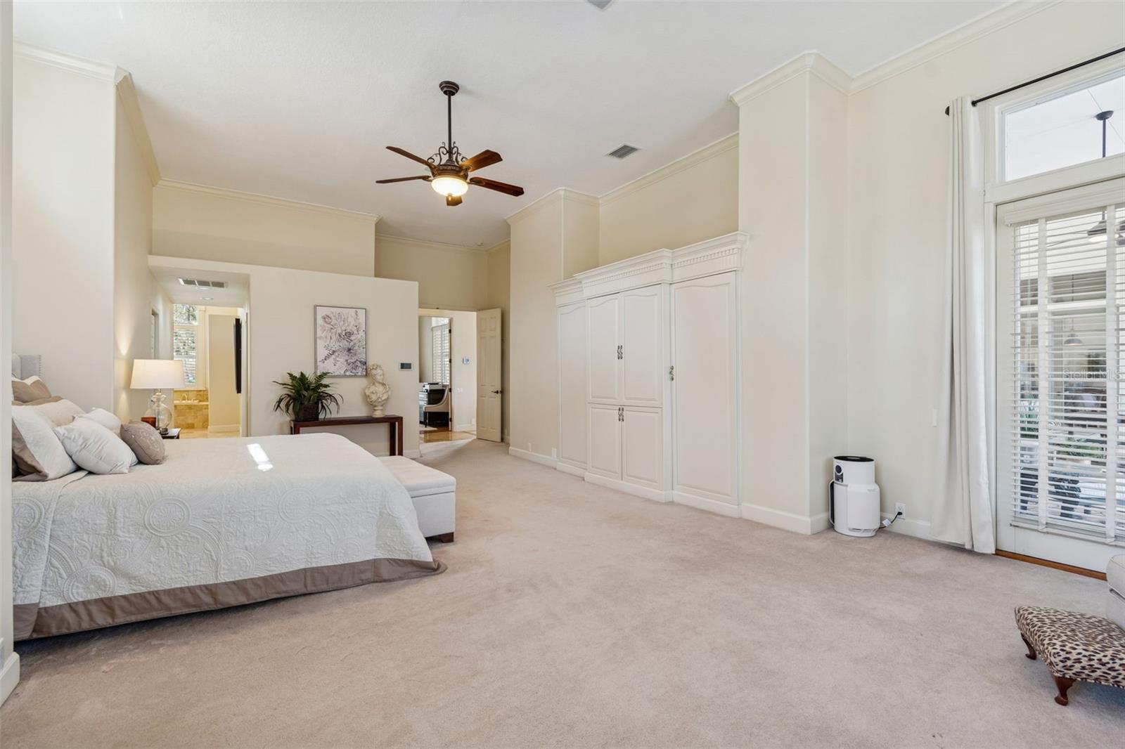 Image 37 of 96 For 5212 Golf Links Boulevard