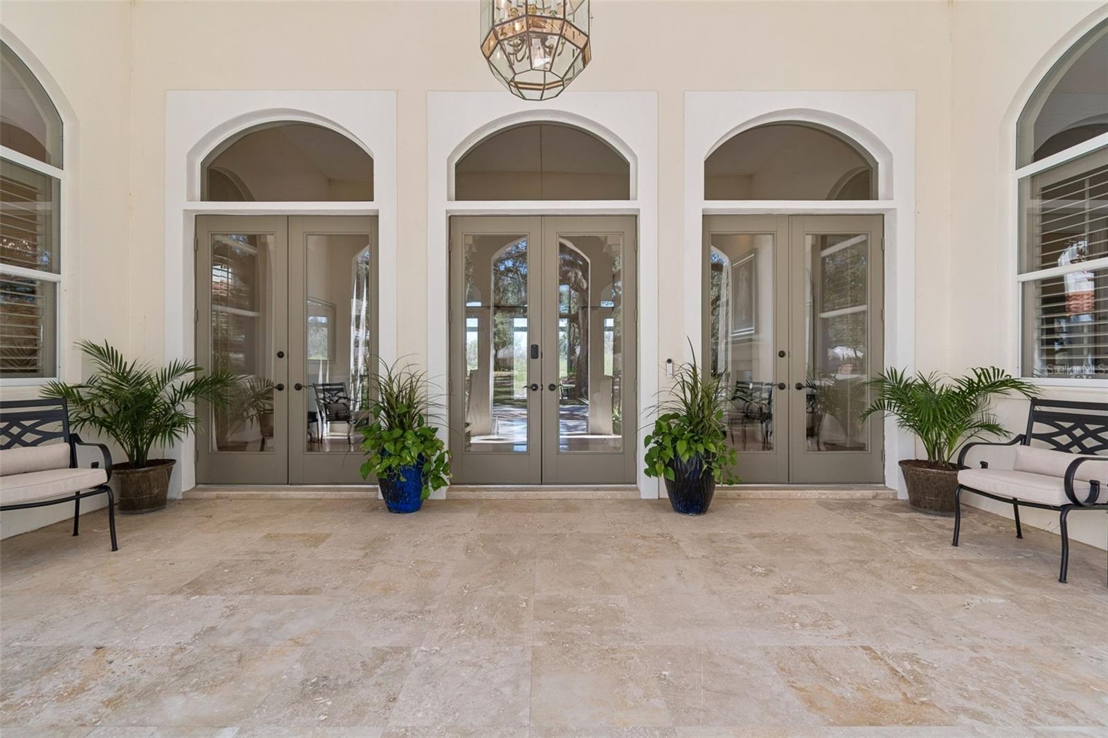 Image 4 of 96 For 5212 Golf Links Boulevard