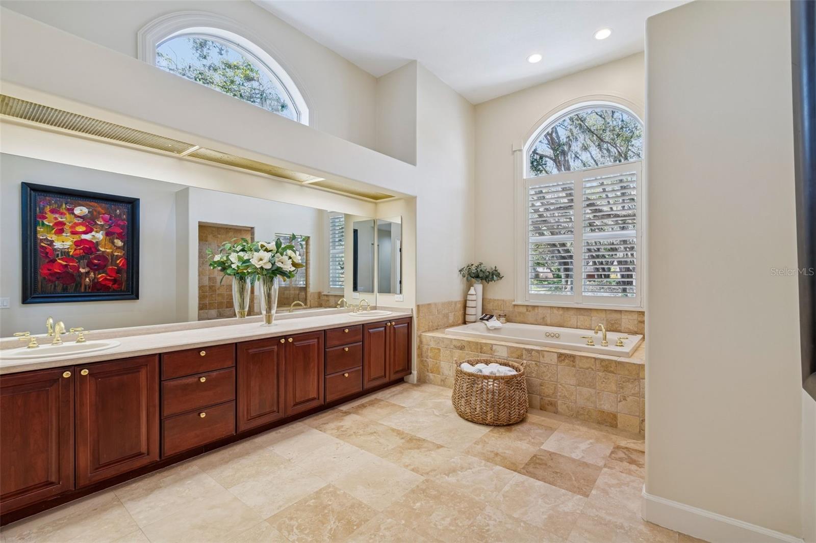 Image 40 of 96 For 5212 Golf Links Boulevard