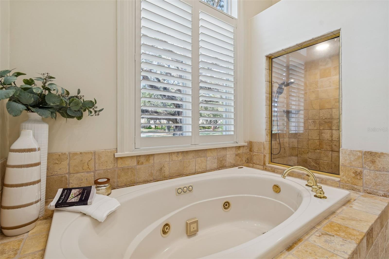 Image 43 of 96 For 5212 Golf Links Boulevard