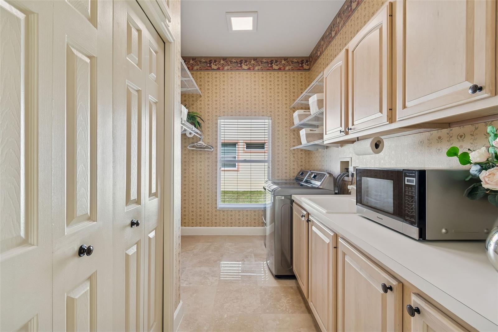 Image 61 of 96 For 5212 Golf Links Boulevard