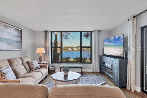 Image 15 of 44 For 308 Timberlake Drive 308