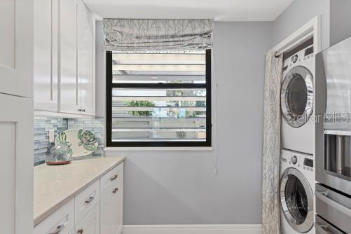 Image 9 of 44 For 308 Timberlake Drive 308