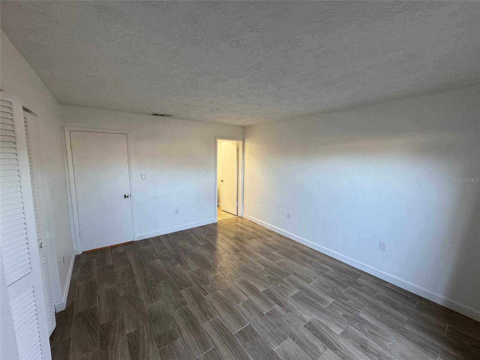 Image 3 of 12 For 4314 Cedar Grove Street