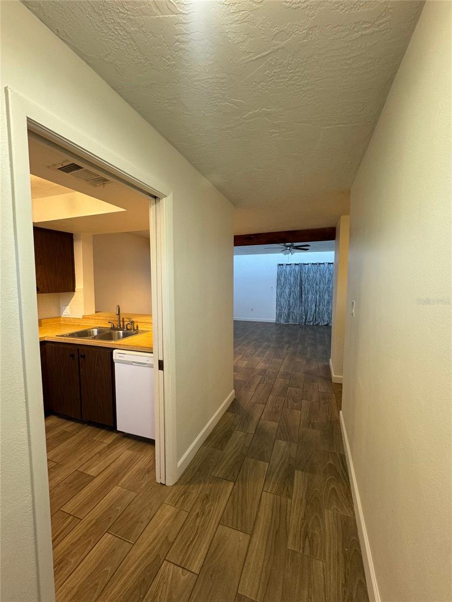 Image 5 of 12 For 4314 Cedar Grove Street