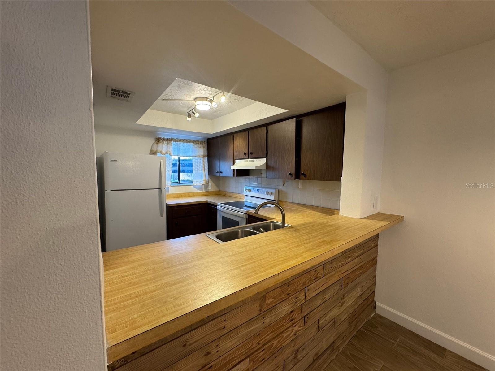 Image 6 of 12 For 4314 Cedar Grove Street