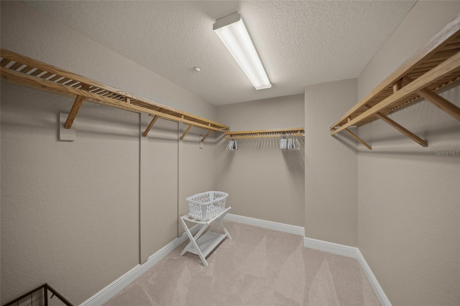 Image 21 of 39 For 14021 Bellagio Way 309