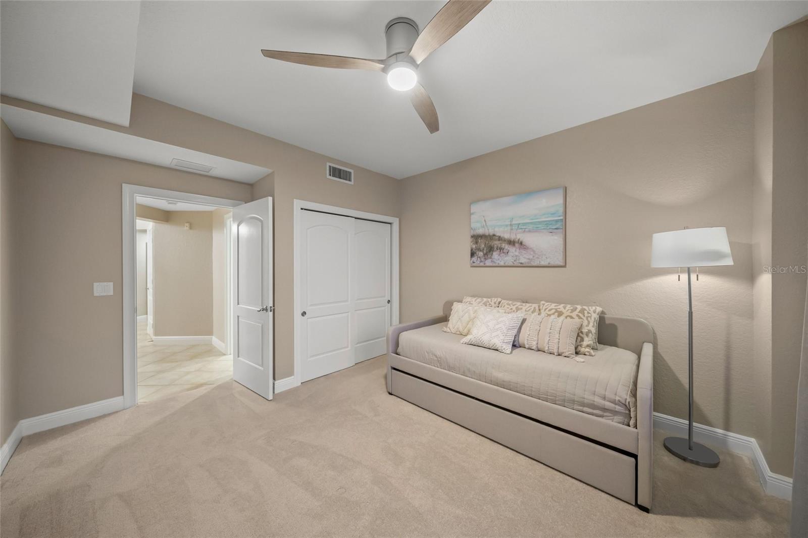 Image 25 of 39 For 14021 Bellagio Way 309