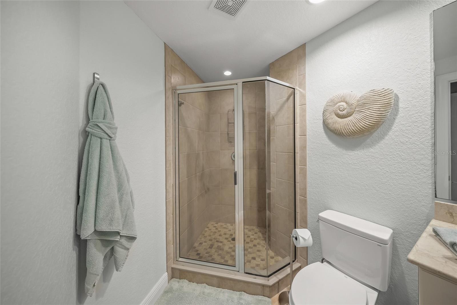 Image 28 of 39 For 14021 Bellagio Way 309