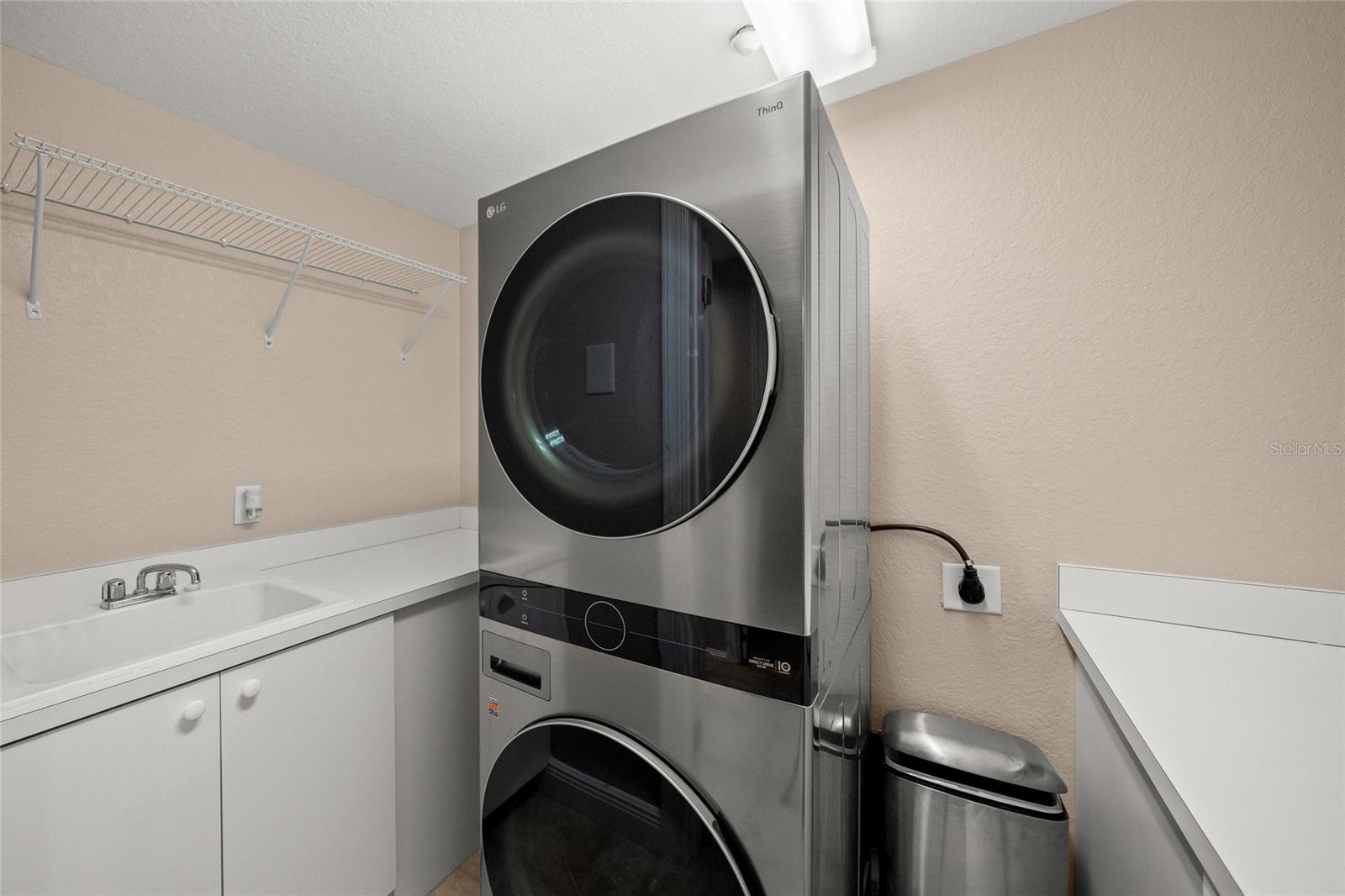 Image 31 of 39 For 14021 Bellagio Way 309