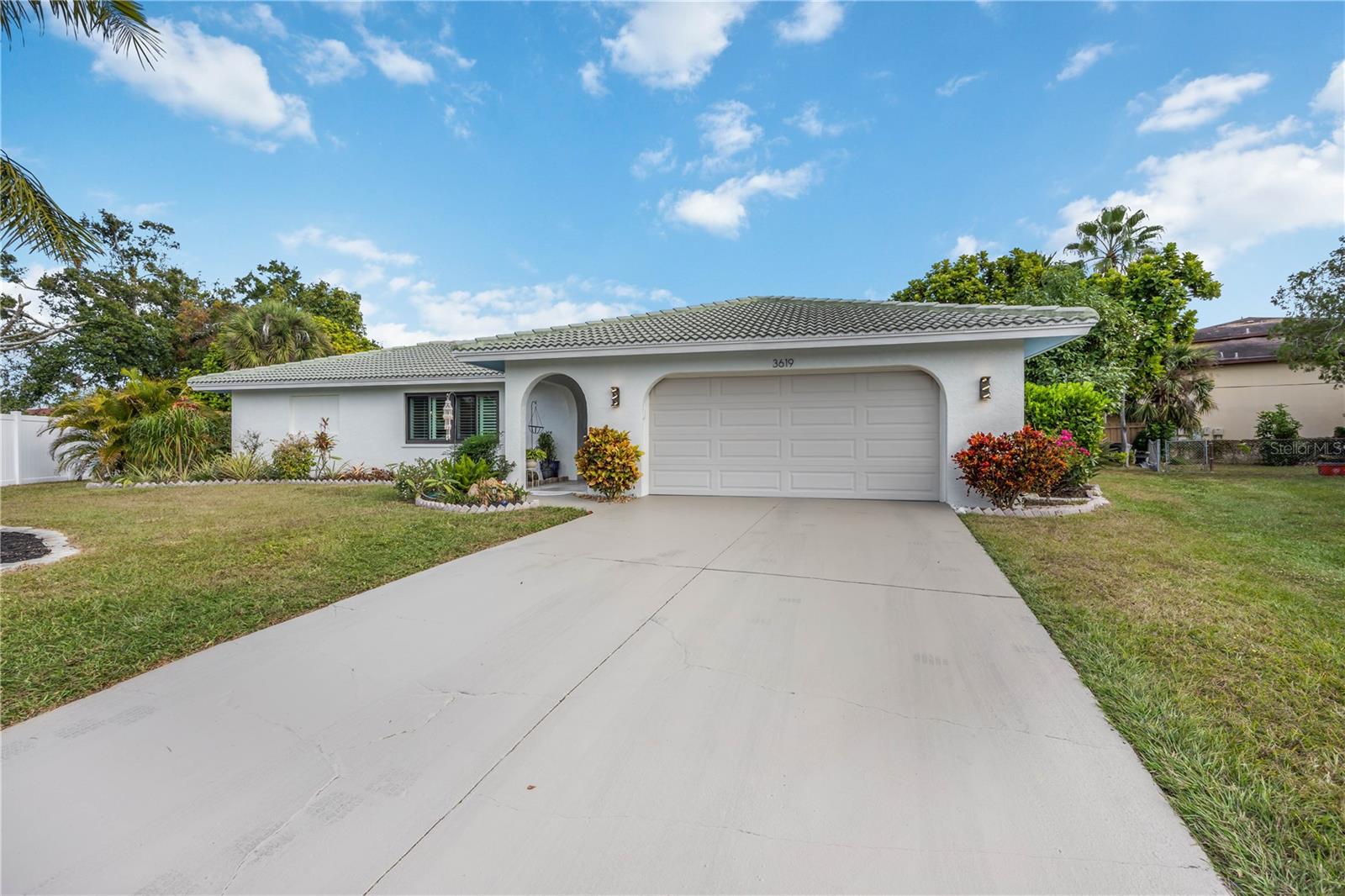 Details for 3619 Pembrook Drive, SARASOTA, FL 34239